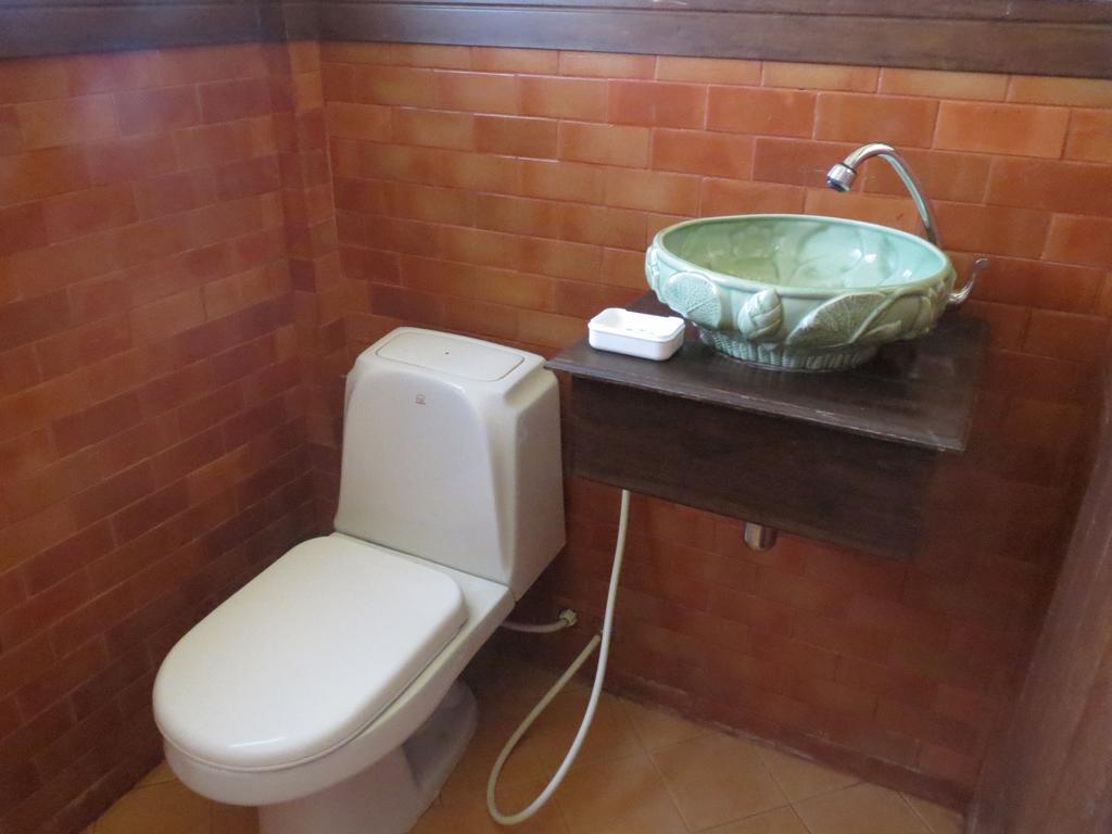 Baanlek Home Stay Chiang Mai Esterno foto